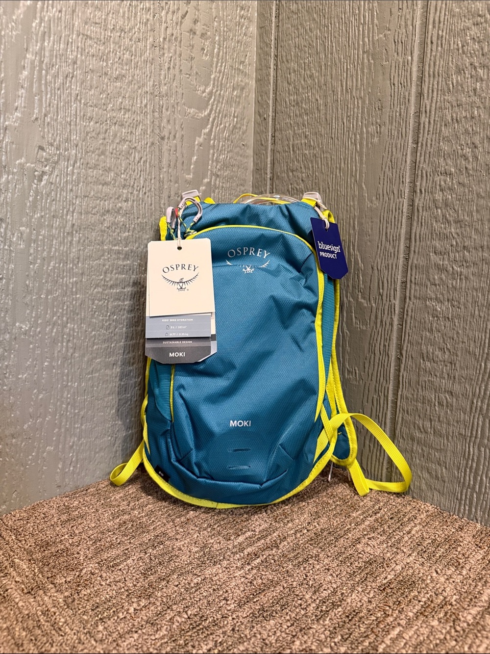 NEW OSPREY Moki youth hydration pack